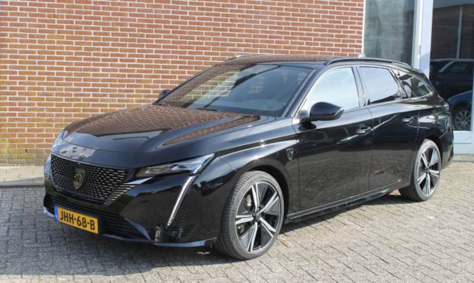 Peugeot 308 SW - 1.2 Puretech 130pk EAT8 GT Pack Business - AutoWereld.nl