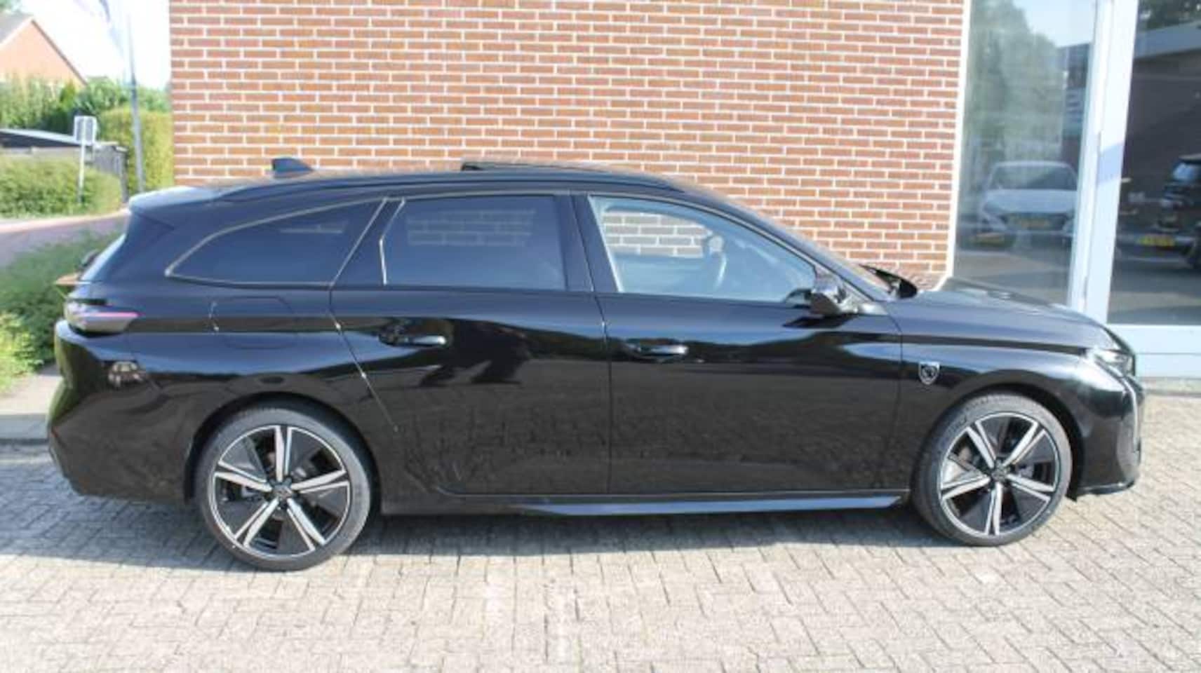 Peugeot 308 SW - 1.2 Puretech 130pk EAT8 GT Pack Business