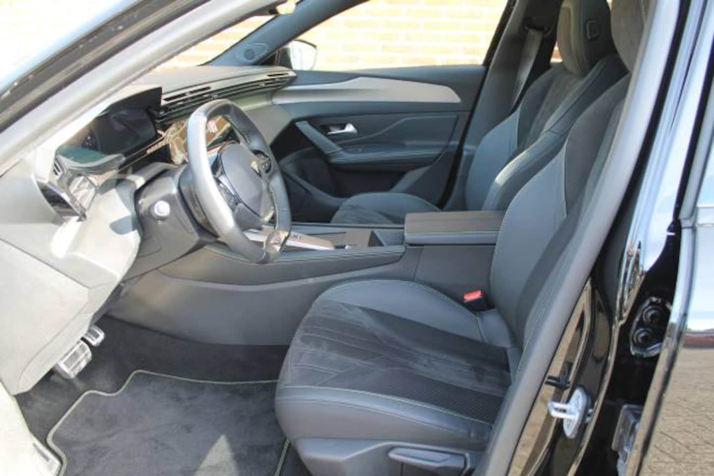 Peugeot 308 SW - 1.2 Puretech 130pk EAT8 GT Pack Business