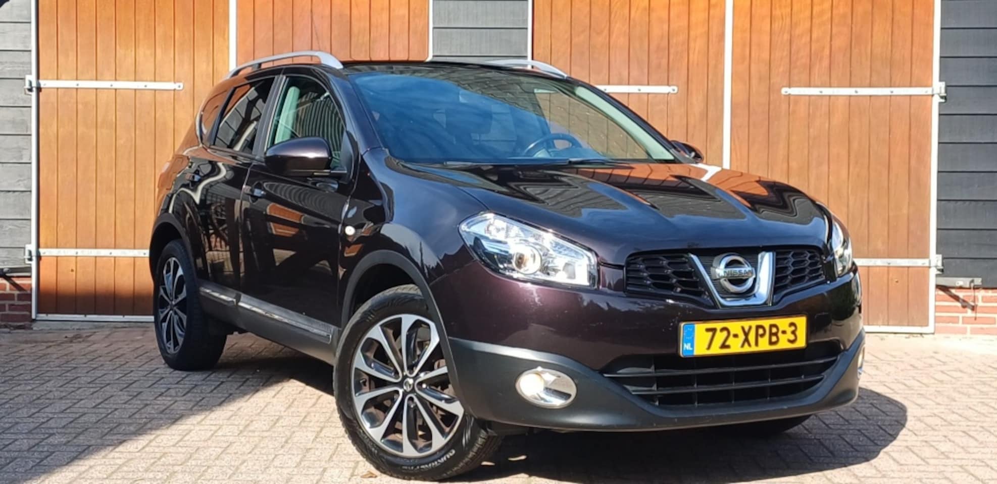 Nissan Qashqai - 1.6 Connect Edition 1.6 Connect Edition, Bluetooth, Trekhaak, All seasonbanden en NA - AutoWereld.nl