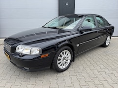 Volvo S80 - 2.4 EXCLUSIVE / AUTOMAAT / NAP / YOUNGTIMER / HISTORIE AANWEZIG