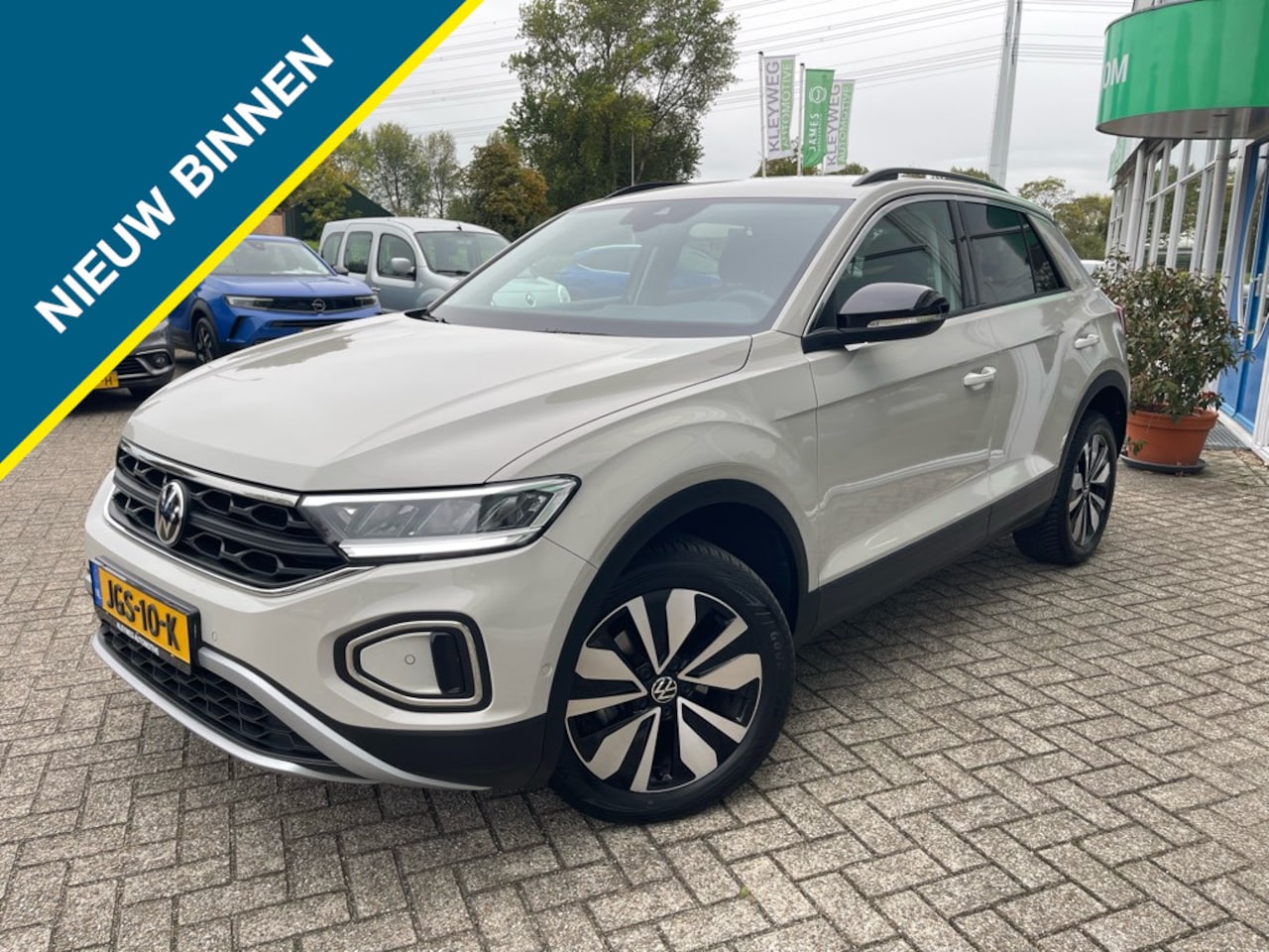 Volkswagen T-Roc - 1.5 TSI Goal Edition, Aut, Nav, Carplay, Stoelverwarming - AutoWereld.nl