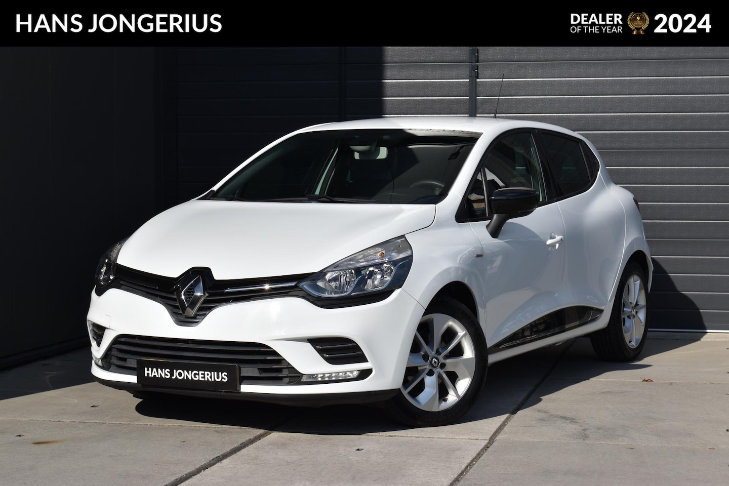 Renault Clio - TCe 120 EDC Intens | AUTOMAAT | NAVI | CRUISE CONTROL | CLIMATE CONTROL | PDC | LMV - AutoWereld.nl