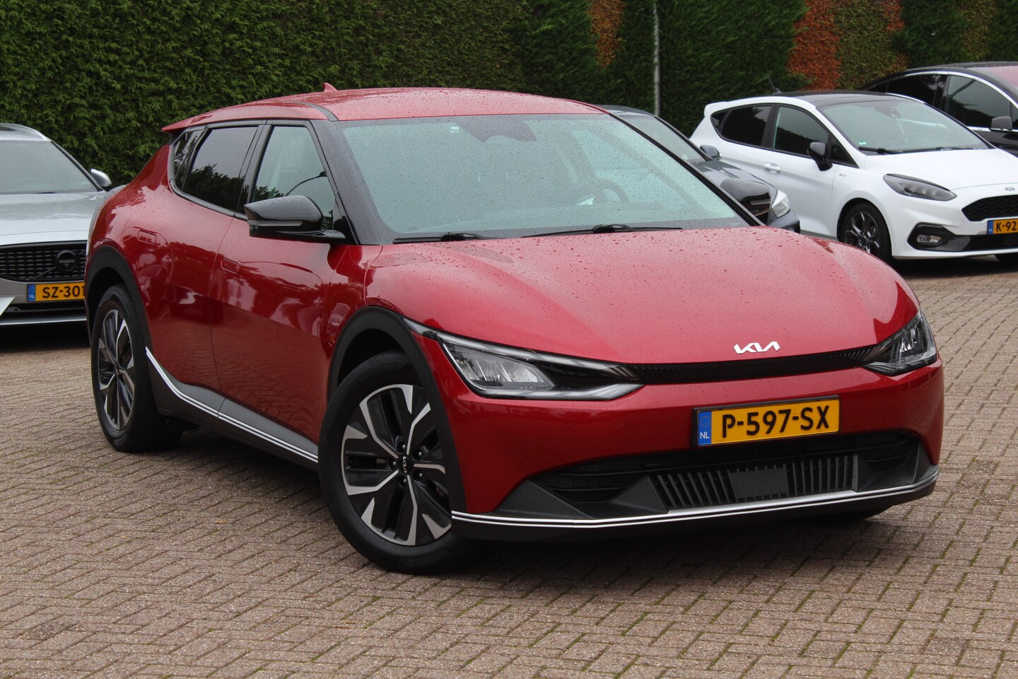 Kia EV6 - Air 58 kWh / SoH 95.9% / Camera / Navigatie / Keyless / 19'' / DAB  / Stuur+Stoelverwarmin - AutoWereld.nl