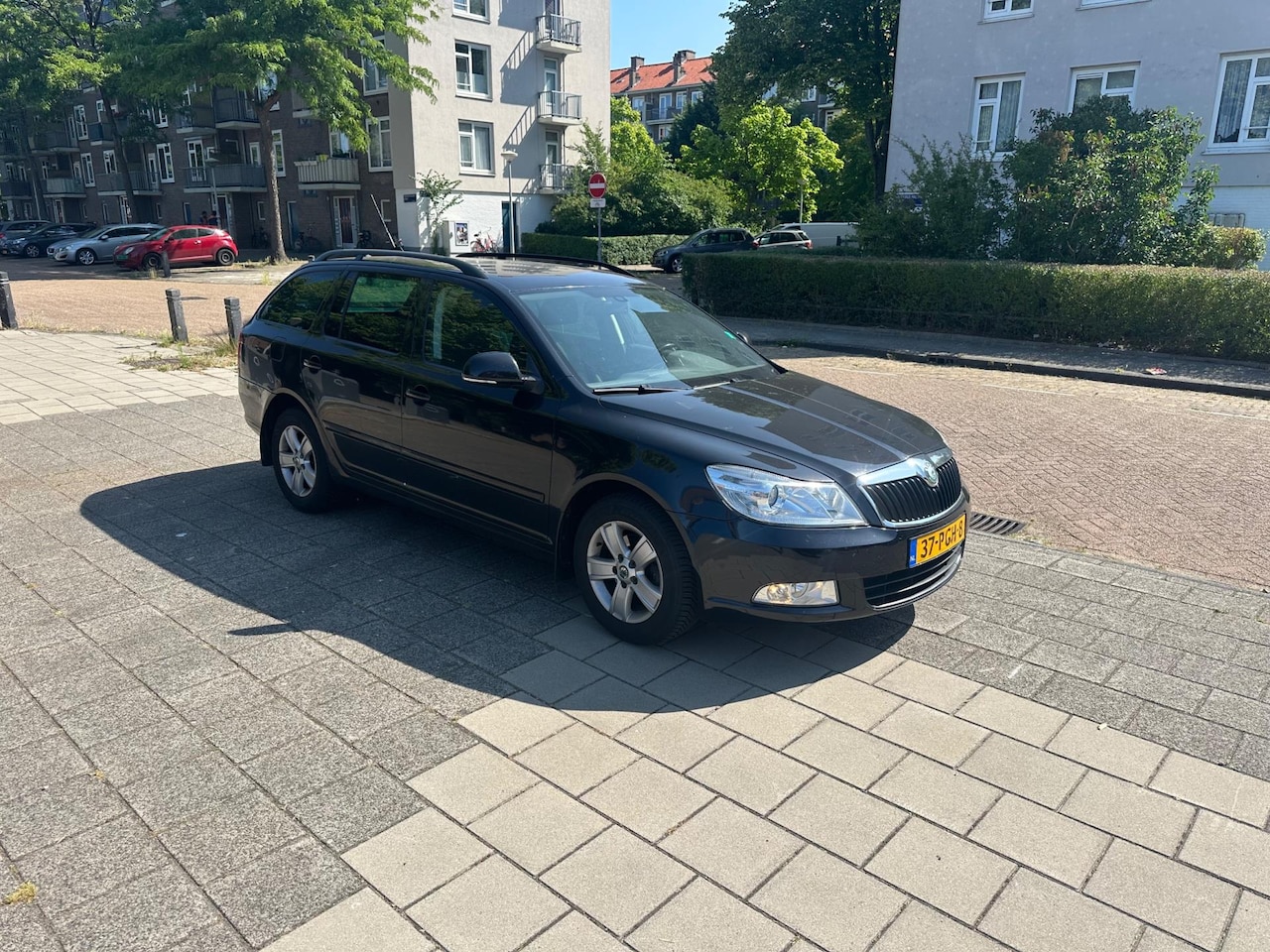 Skoda Octavia Combi - 1.2 TSI Ambition Business Climate Black Magic - AutoWereld.nl