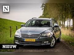 Skoda Superb Combi - 1.4 TSI Ambition | Nap | PDC | Carplay