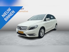 Mercedes-Benz B-klasse - 200 Ambition Automaat/trekhaak/volledig MB Onderhouden