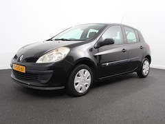 Renault Clio - 1.2-16V Special Line Lees opmerkingen Airco Radio Elektrische ramen Handel/ Export