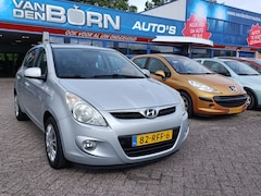 Hyundai i20 - 1.2i i-Motion Airco 5 Deurs Nw APK 3 Mnd Garantie