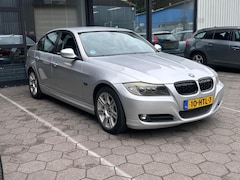 BMW 3-serie - 318i Business Line/Airco/Navigatie/