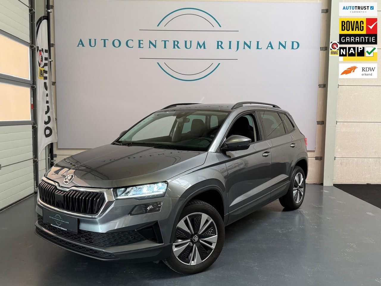 Skoda Karoq - 1.5 TSI ACT Business Edition Automaat, Camera 1 Jaar Bovag garantie - AutoWereld.nl
