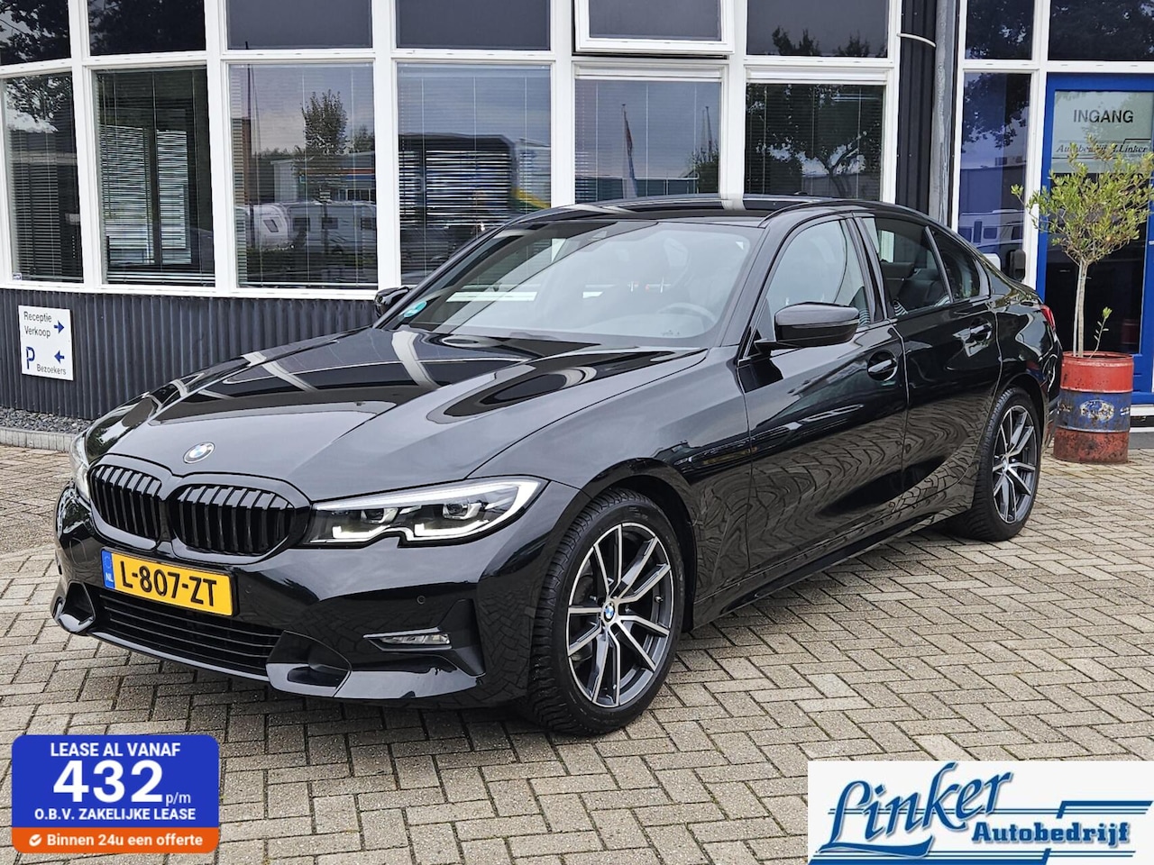 BMW 3-serie - 318i Business Edition SPORTLINE NL-Auto M-STUUR 18"LMV - AutoWereld.nl