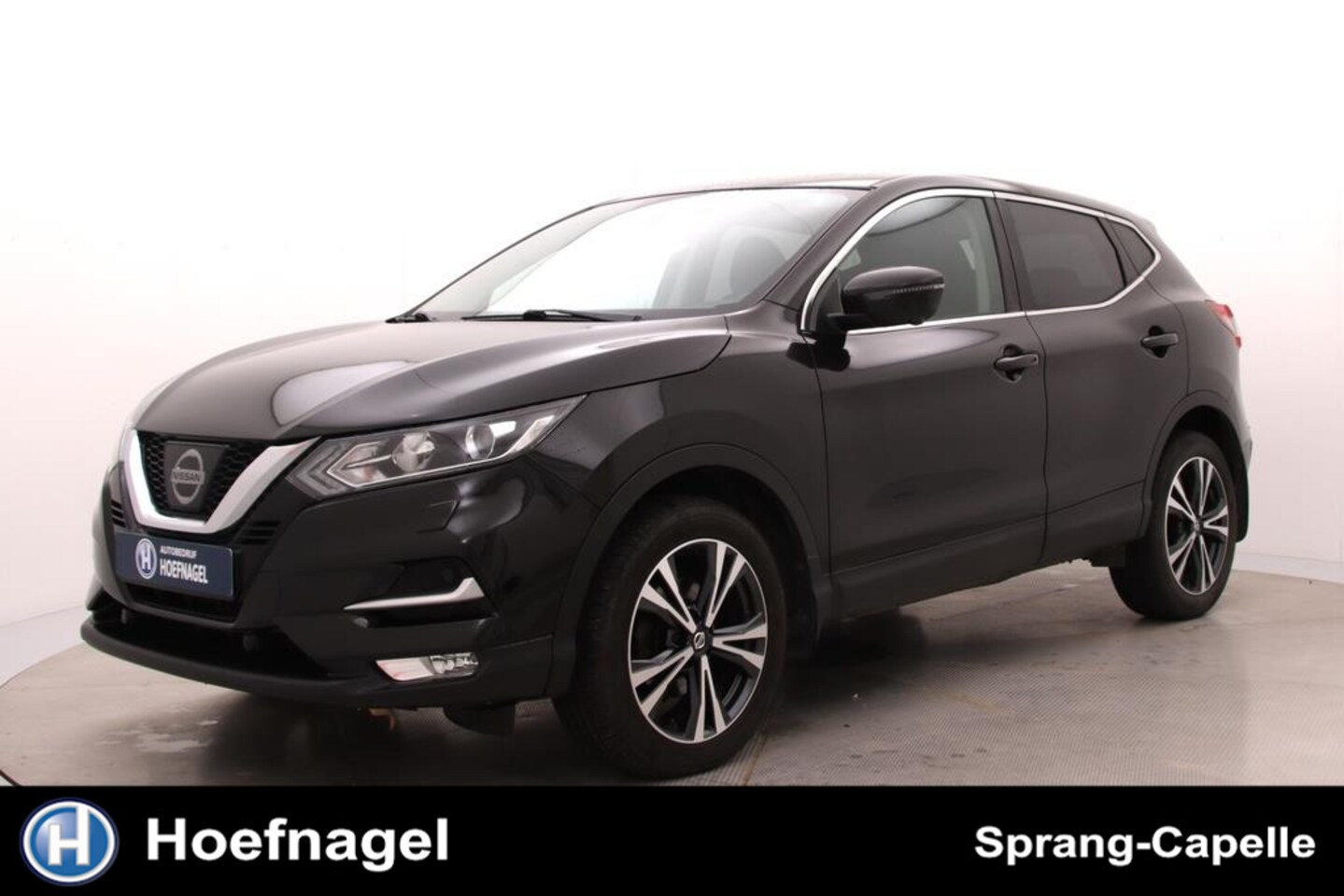 Nissan Qashqai - 1.2 Acenta | Trekhaak | Cruise Control | 360 Camera | Stoelverw. - AutoWereld.nl