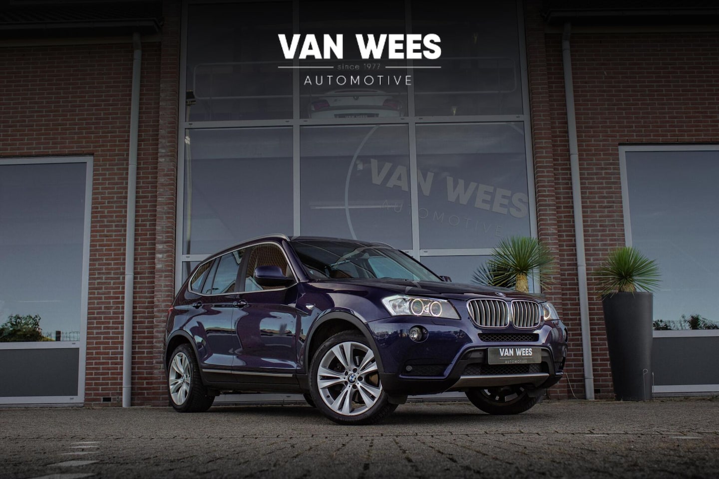 BMW X3 - xDrive20i F25 High Executive | Trekhaak | 19 inch | Leer | Stoelverwarming | Bluetooth | P - AutoWereld.nl