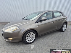 Fiat Bravo - 1.4 T-Jet 120 pK Corporate / APK t/m 30-10-2026