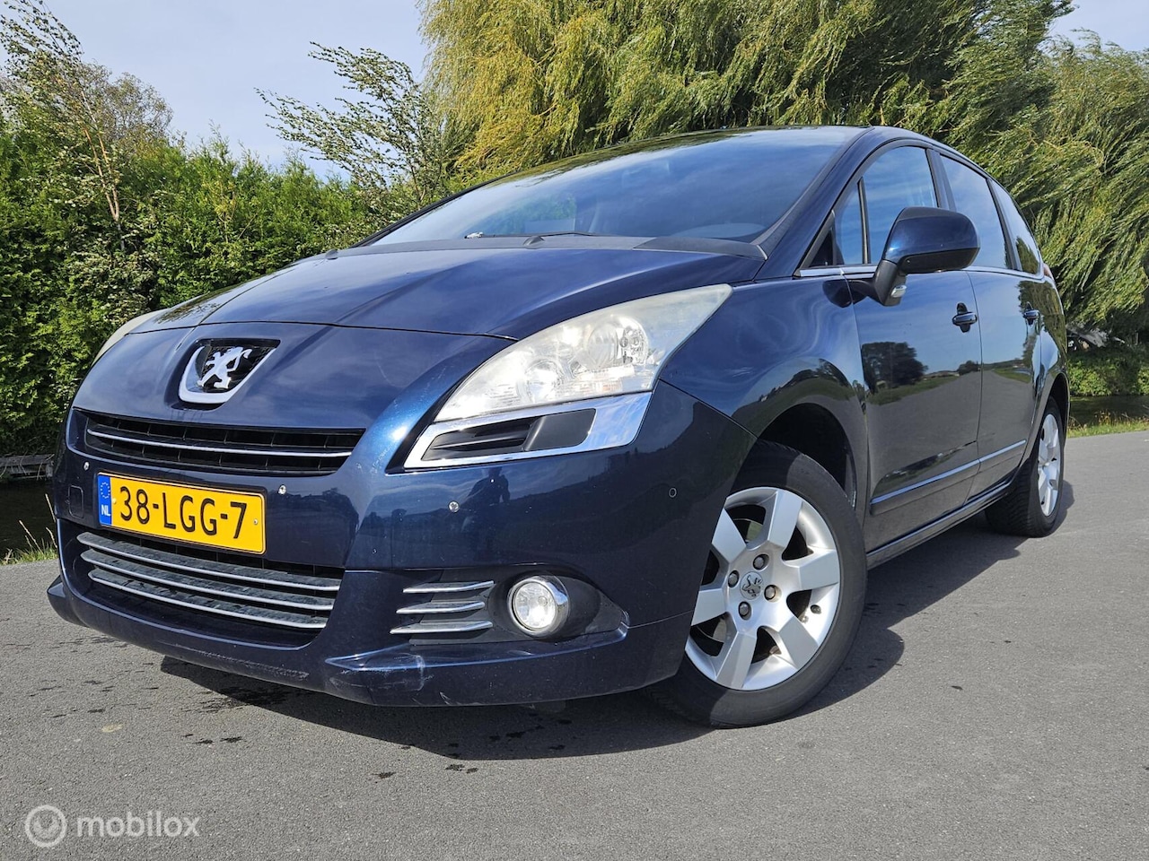 Peugeot 5008 - 1.6 VTi Blue Lease 7p. Trekhaak/Airco - AutoWereld.nl