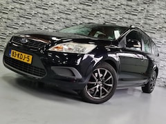 Ford Focus Wagon - 1.6 TDCi ECOnetic *Trekhaak*Navi*PDC*NAP