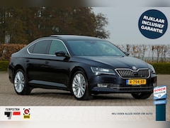 Skoda Superb - 1.8 TSI 180 pk Laurin & Klement panodak/trekhaak