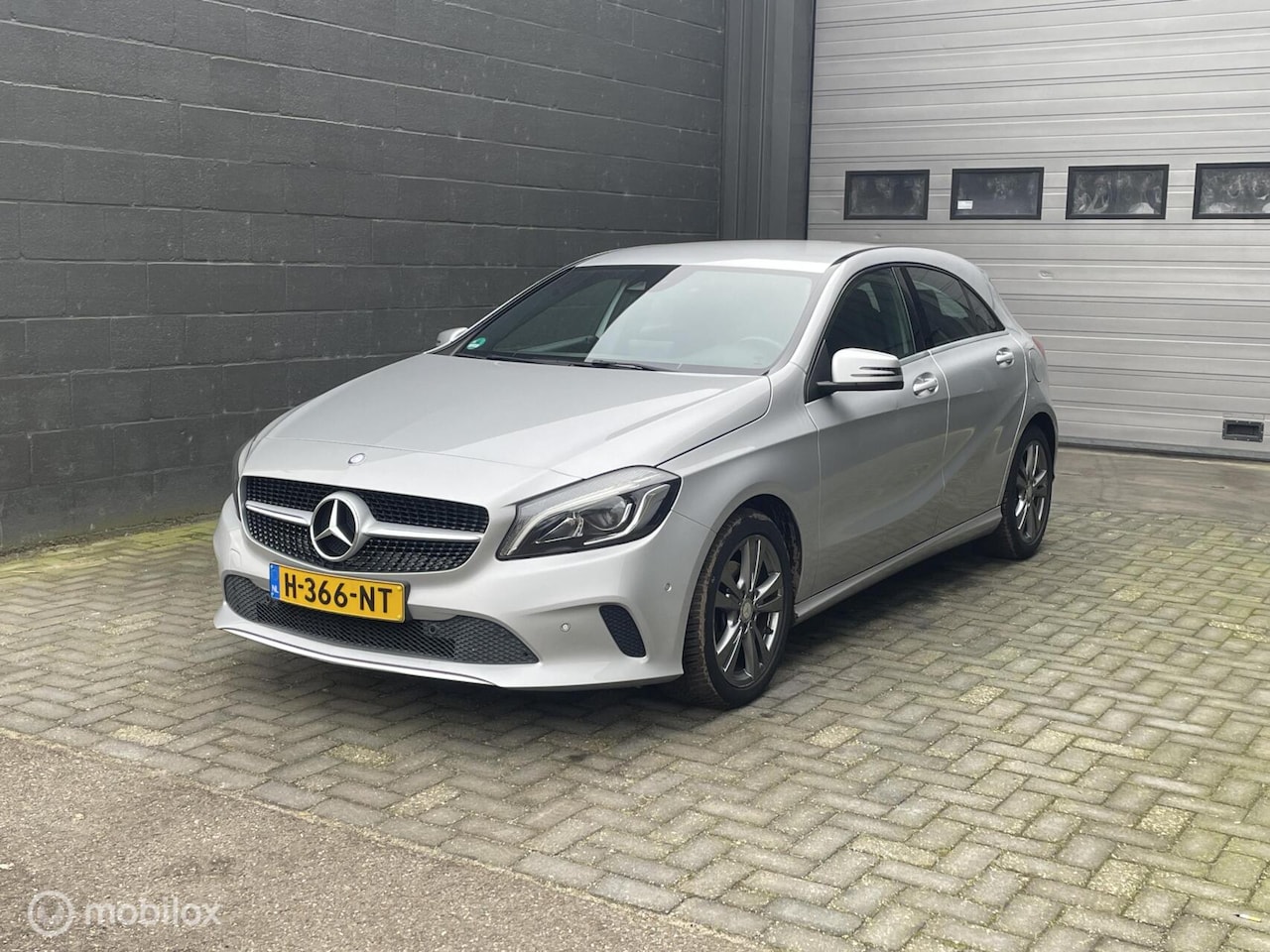 Mercedes-Benz A-klasse - 180 Ambition | Facelift | Automaat | Dealer Onderhoud | - AutoWereld.nl