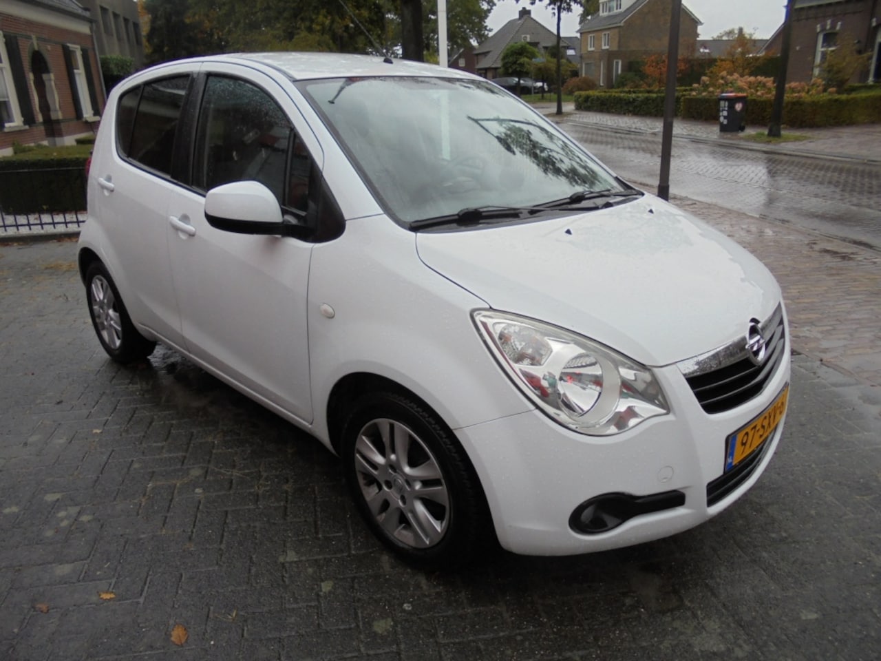 Opel Agila - 1.0 Edition Style||Trekhaak||Airco||Rijklaar|| - AutoWereld.nl
