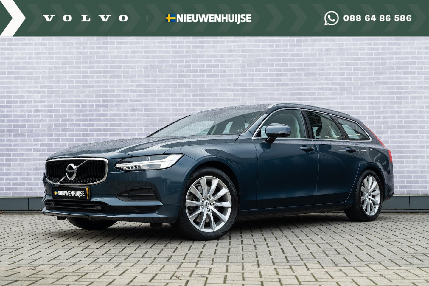 Volvo V90 - T4 Momentum Aut Business pack | Scandinavian pack | Trekhaak | Adaptive Cruise control | B - AutoWereld.nl