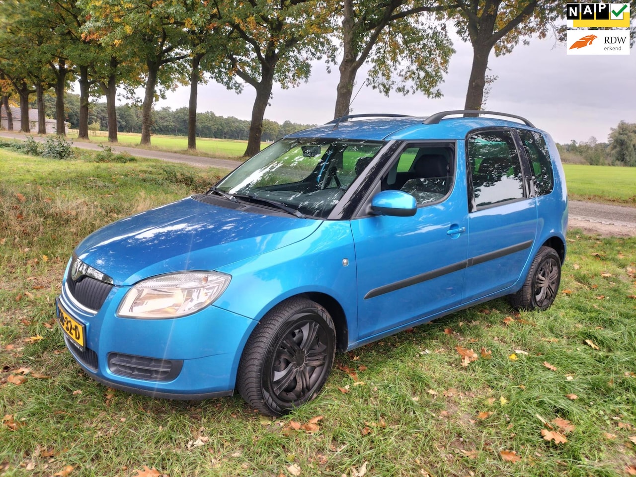Skoda Roomster - 1.4-16V Tour met nieuwe Apk.... inruil mogelijk ! - AutoWereld.nl