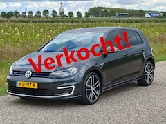 Volkswagen Golf - 1.4 TSI GTE /Dealer onderhouden/NL/Lage km/