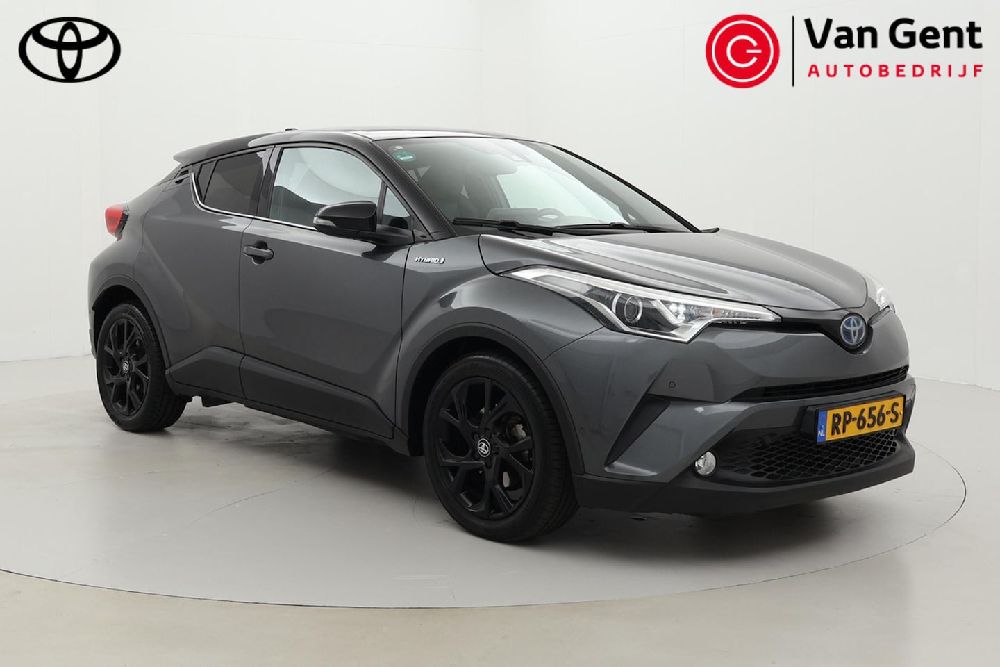 Toyota C-HR - 1.8 Hybrid Black Edition | Trekhaak | Leder | Navigatie | Dodehoek detectie | JBL | Stoelv - AutoWereld.nl