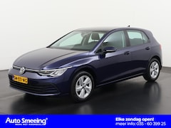 Volkswagen Golf - 1.0 TSI Life | Stuur & Stoelverwarming | Zondag Open