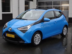 Toyota Aygo - 1.0 VVT-i x-play limited Airco, achteruitrijcamera, cabrio top, apple carplay/android auto