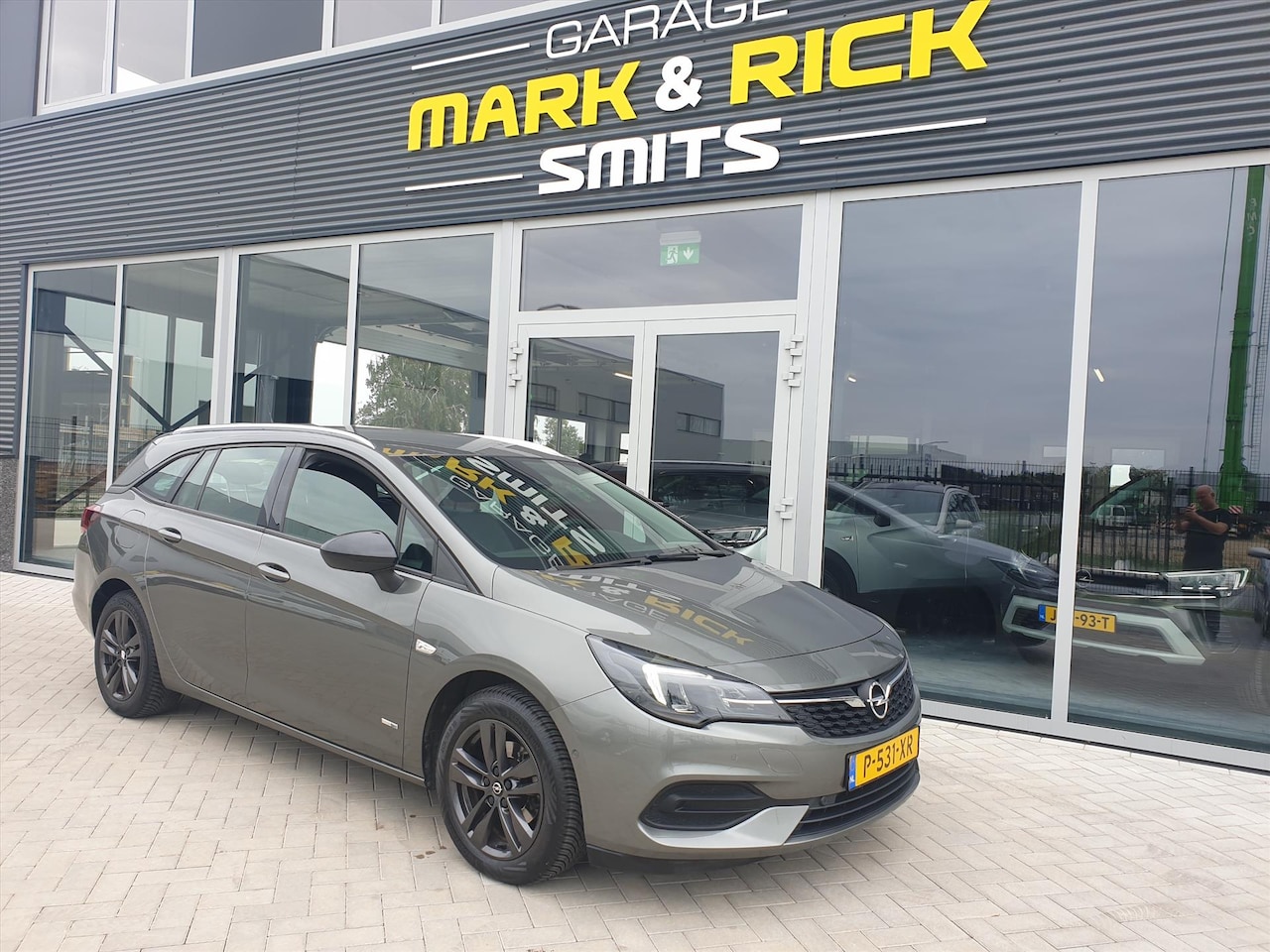 Opel Astra Sports Tourer - 1.2 Turbo 130pk Start/Stop Design&amp;Tech - AutoWereld.nl