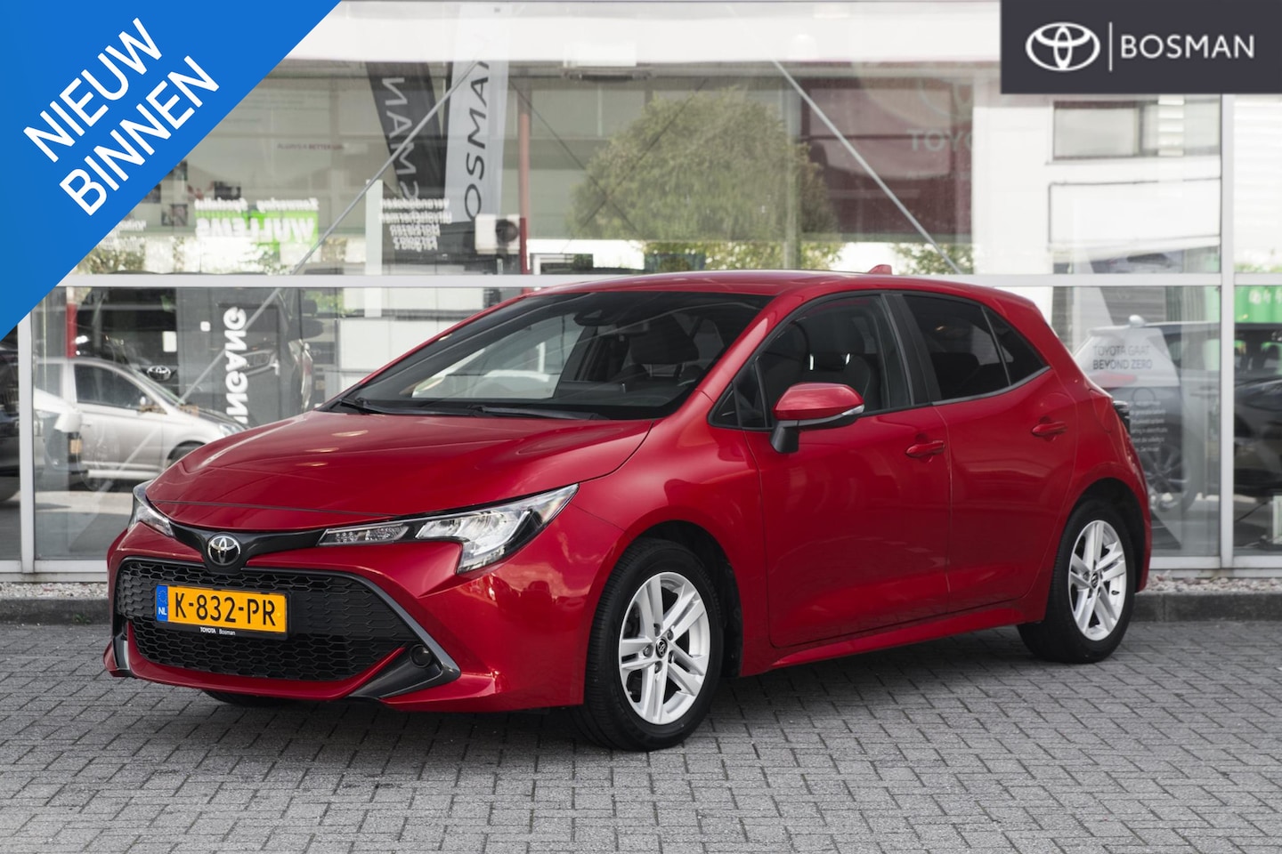 Toyota Corolla - 1.2 Turbo Active 1.2 Turbo Active - AutoWereld.nl