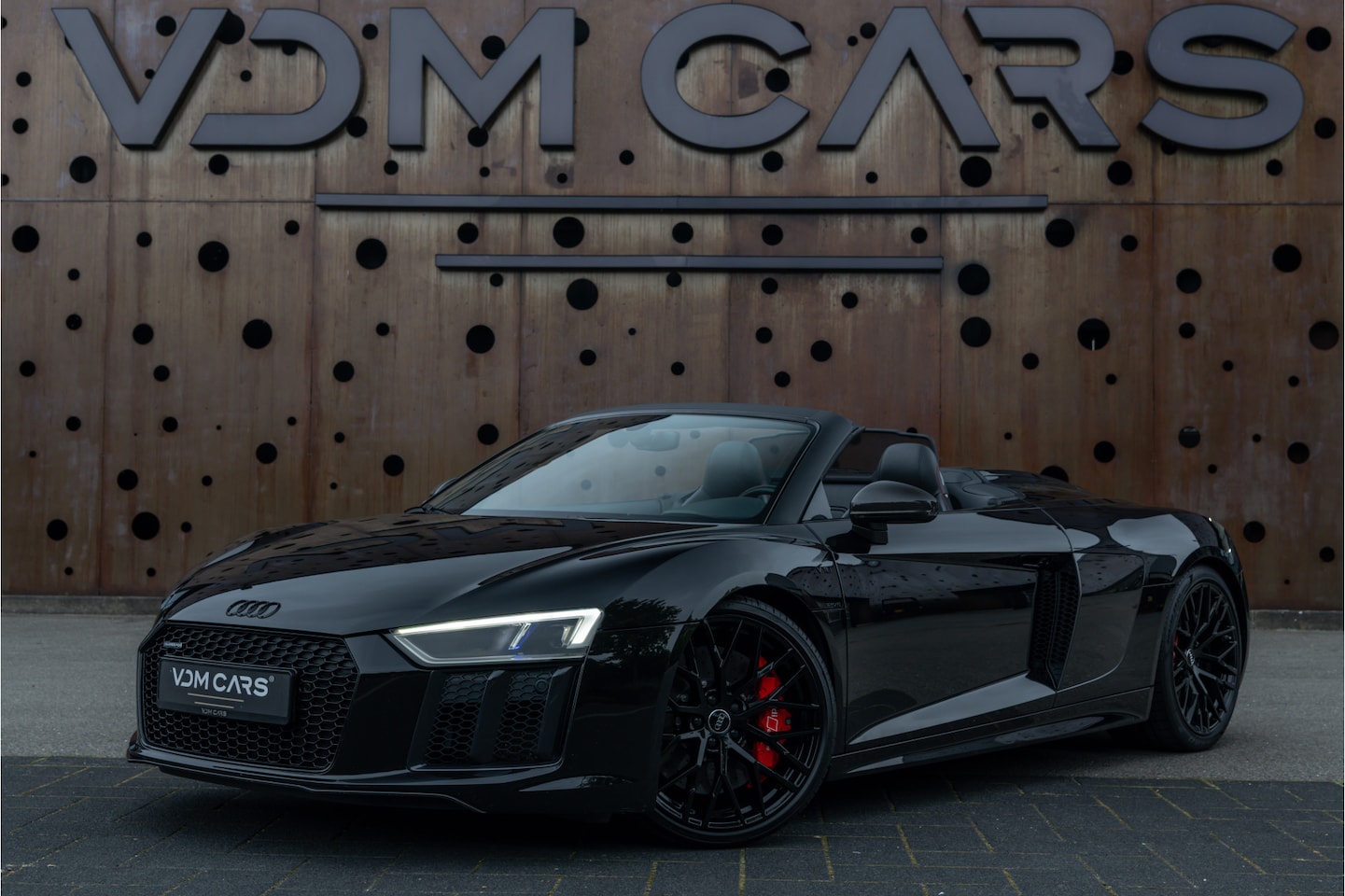 Audi R8 Spyder - 5.2 FSI quattro | Carbon | Keramisch | Sportuitlaat | Smartphone Interface | Camera | B&O - AutoWereld.nl