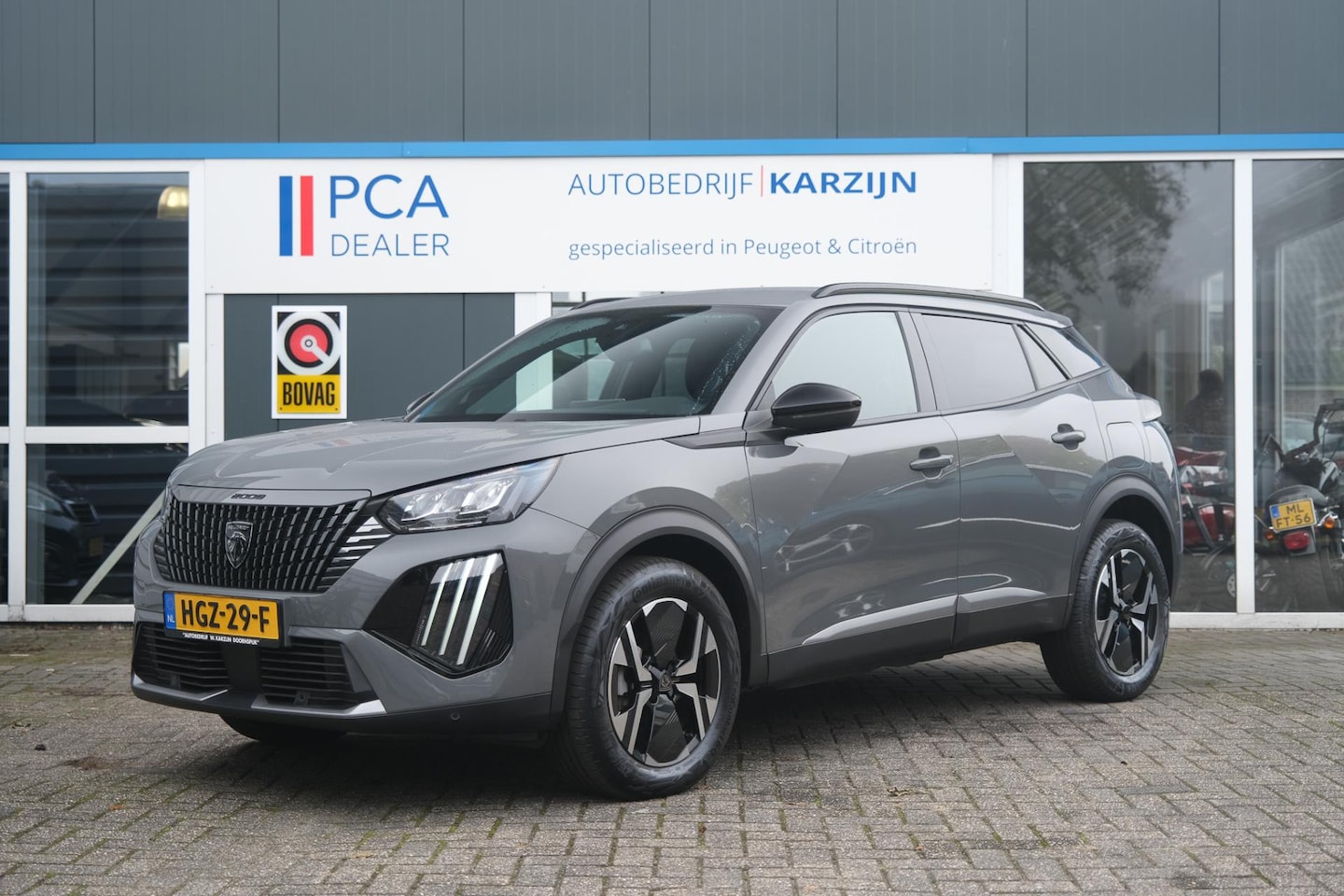 Peugeot 2008 - 1.2 PureTech 100 Allure 1.2 PureTech 100 Allure - AutoWereld.nl