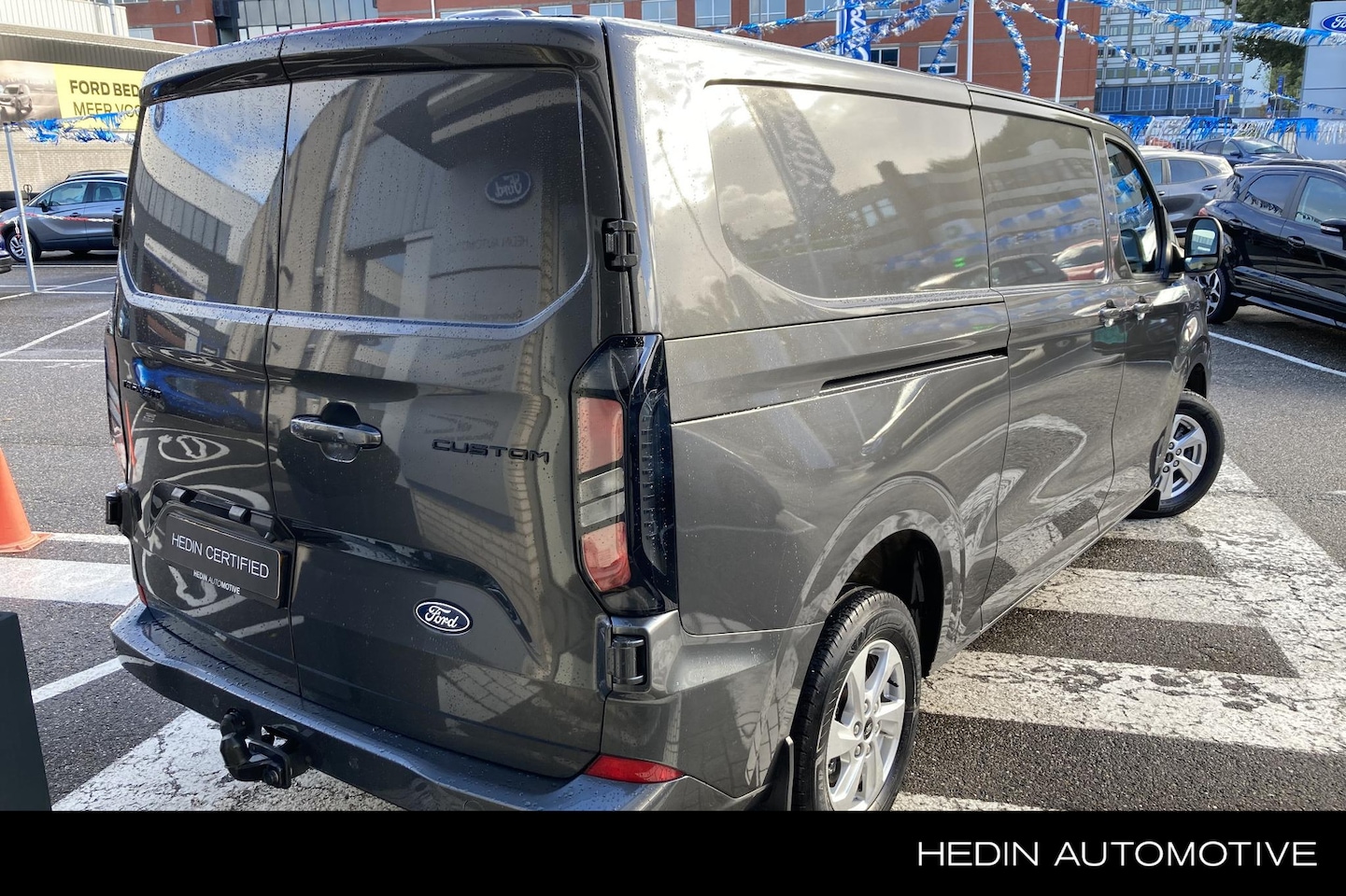 Ford Transit Custom - 320 2.0 TDCI L2H1 Limited 320 2.0 TDCI L2H1 Limited - AutoWereld.nl