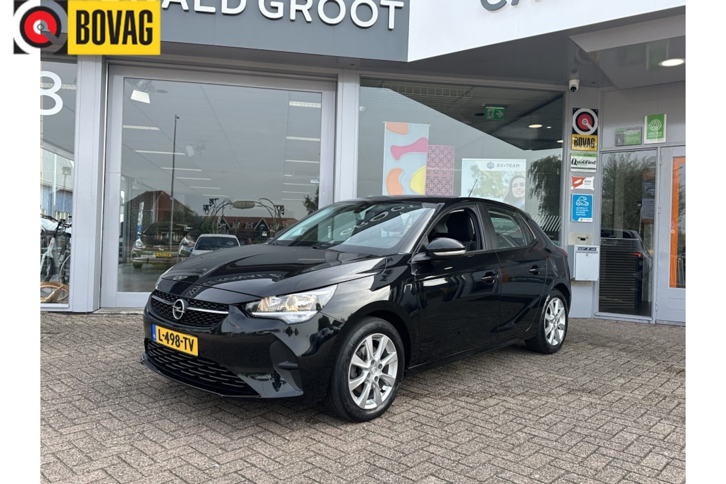 Opel Corsa - 1.2 Edition | Airco | Cruise | Navi | Carplay | Afneembare trekh - AutoWereld.nl
