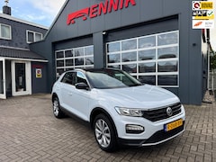 Volkswagen T-Roc - 1.0 TSI Style / Cruise / DAB / Stoelverw. / Navi