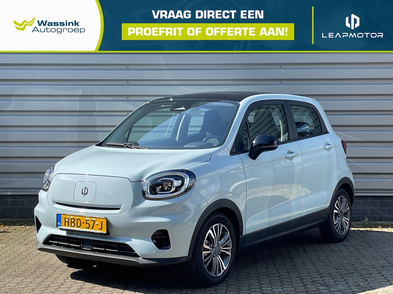 Leapmotor T03 - EV 37,3 kWh 95pk Design I Adaptive Cruise Control I Panoramadak I Achteruitrijcamera - AutoWereld.nl