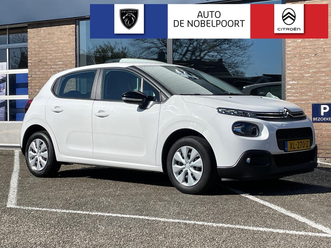 Citroën C3 - 1.2 PureTech 82pk S&S Feel Navigatie | TREKHAAK | Cruise & Climate control | Parkeersensor - AutoWereld.nl