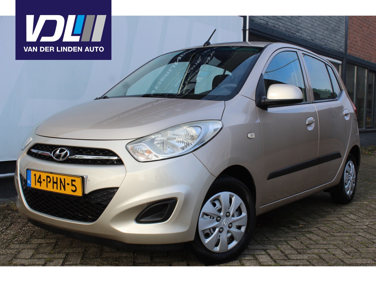 Hyundai i10 - 1.2 i-Drive Cool Airco l elect Ramen - AutoWereld.nl
