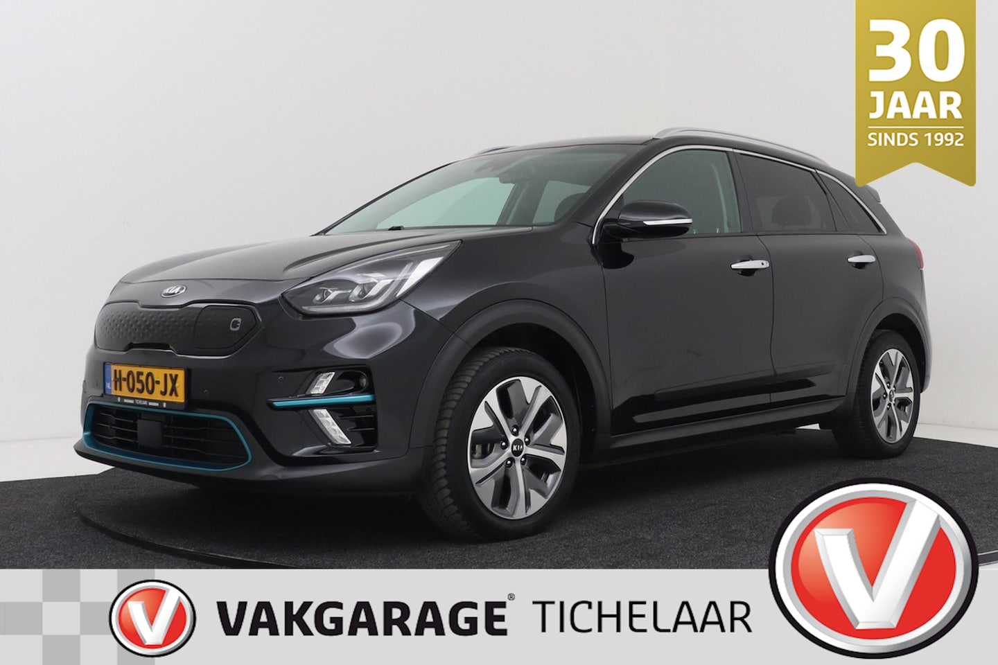 Kia e-Niro - ExecutiveLine 64 kWh | Org NL | Leer | Camera | Volledig onderhouden - AutoWereld.nl