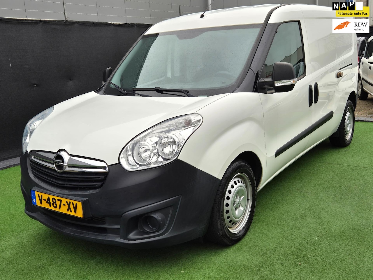 Opel Combo - 1.6 CDTi L2H1 Edition NAP! - AutoWereld.nl