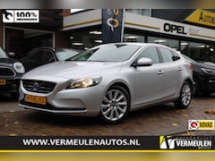 Volvo V40 - 1.6 T4 180PK Momentum Automaat + 16"/ Navi/ Clima/ Cruise/ NL auto