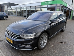 Volkswagen Passat Variant - 2.0 TSI Elegance Business R-Line DSG