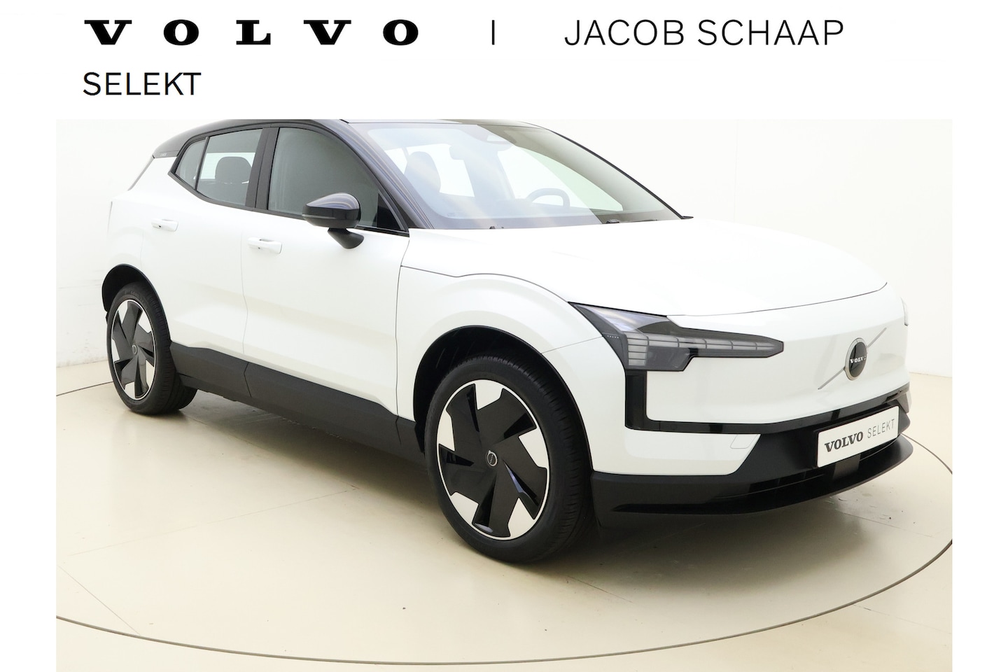 Volvo EX30 - Single Motor Extended Range Plus 69 kWh | Verw. Stoel/Stuurwiel | H&K Audio | Adapt. Cruis - AutoWereld.nl