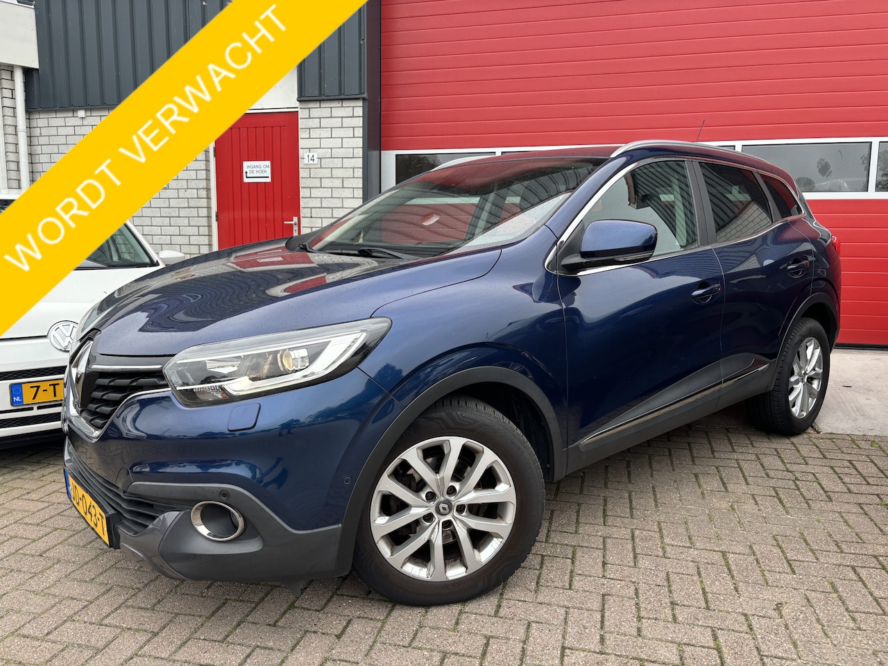 Renault Kadjar - 1.2 TCe Intens STOELVERW / NAVI / CAMERA / CLIMA / PDC / BLUETOOTH / CRUISE / DAB+ / NL-AU - AutoWereld.nl