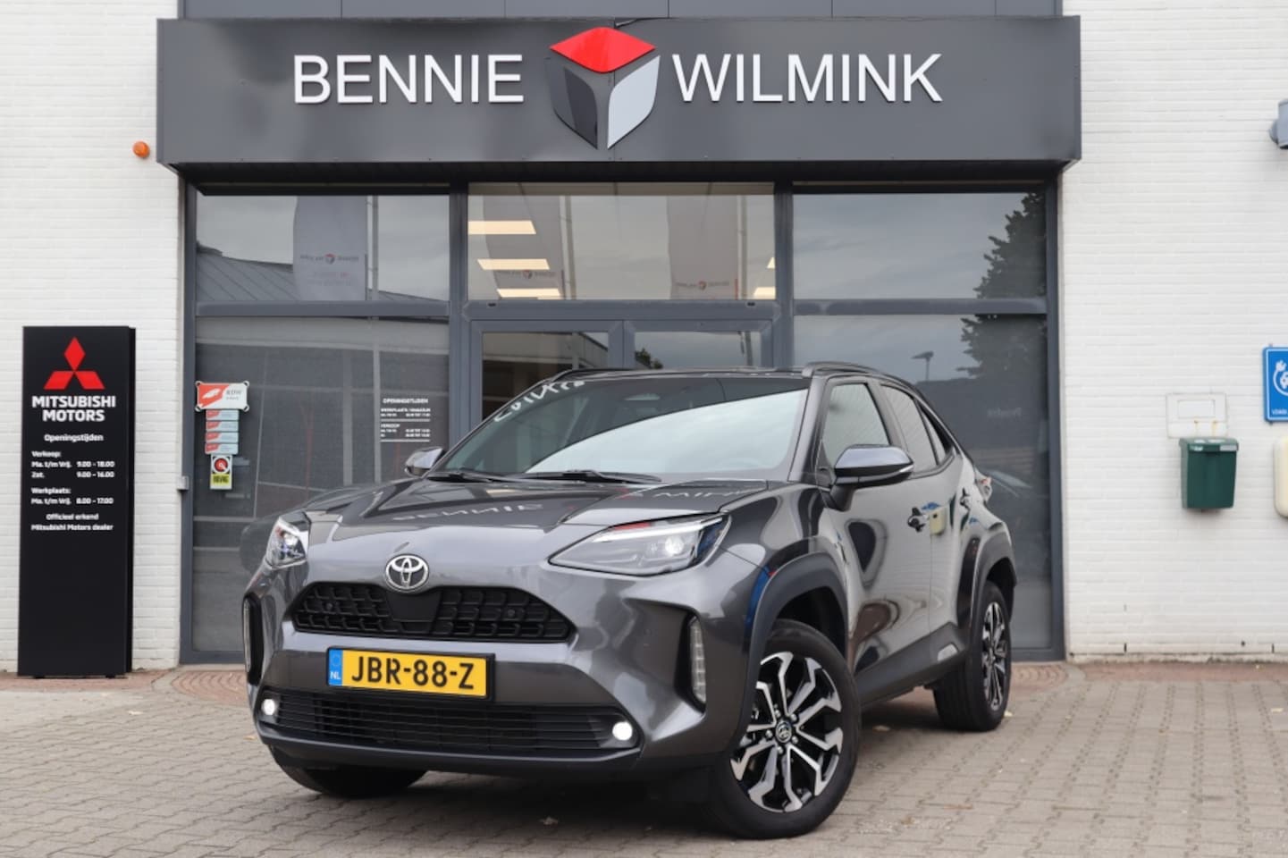 Toyota Yaris Cross - 1.5 Hybride Dynamic | Pdc v/a | Stoel/Stuur verw | Adap Cruise - AutoWereld.nl