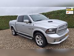 Dodge Ram 1500 - 5.7 V8 Quad Cab 6'4 LPG nieuwe APK BIJ VERKOOP