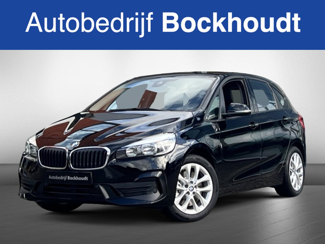 BMW 2-serie Active Tourer - 225xe iPerformance | Navi | Leer | Climate - AutoWereld.nl