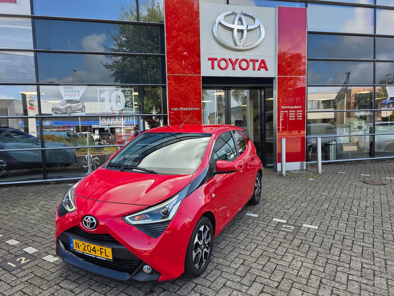 Toyota Aygo - 1.0 VVT-i 72pk 5D x-joy - AutoWereld.nl